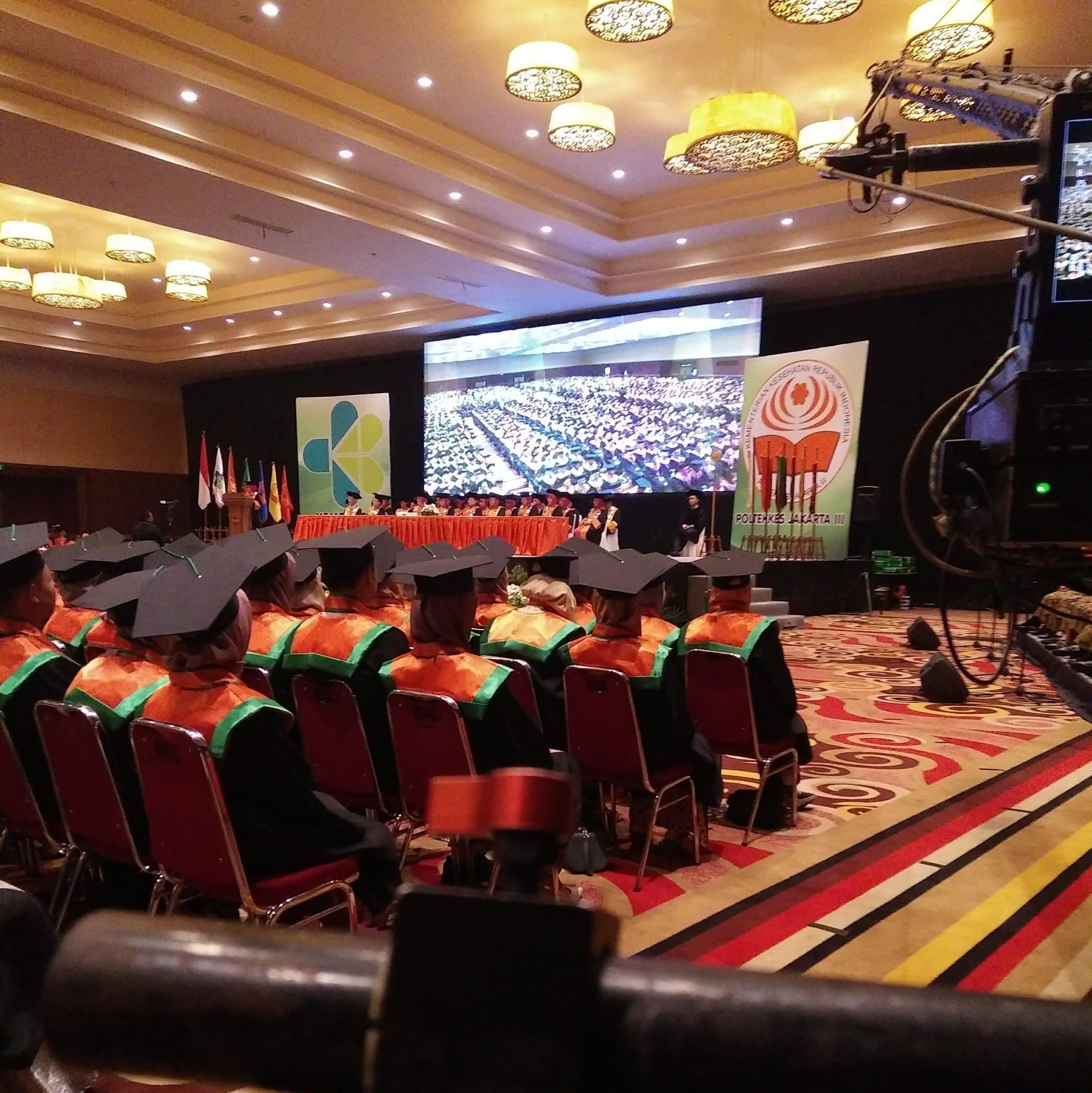 Rental Videotron Indoor Wisuda